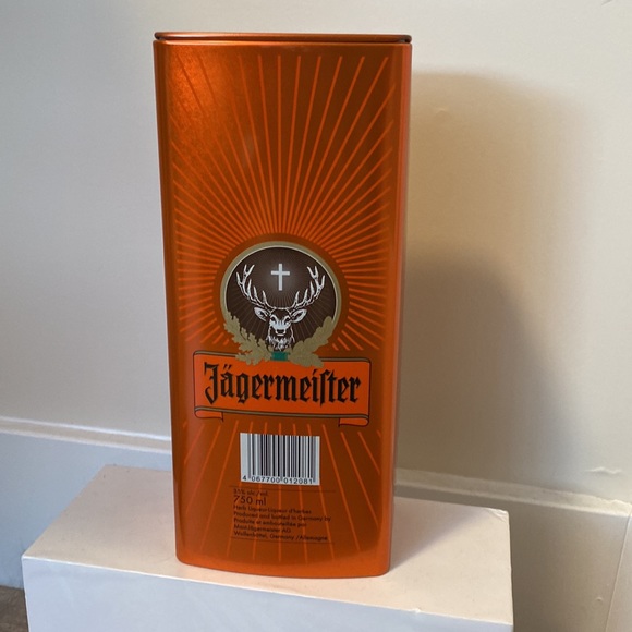 Jäegermeister display container - Picture 3 of 5